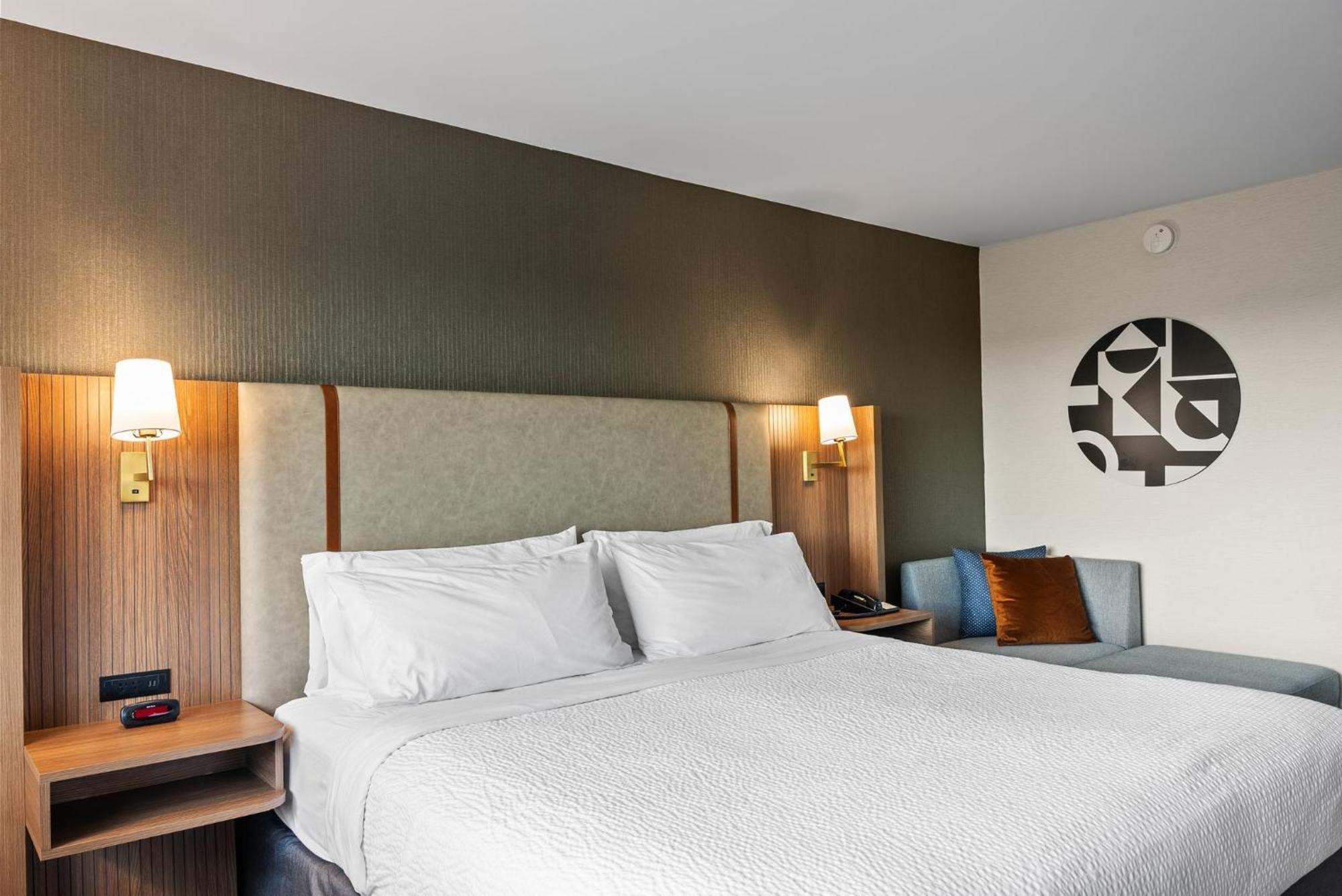 Holiday Inn Niagara Falls State Park Entry By Ihg Exterior foto